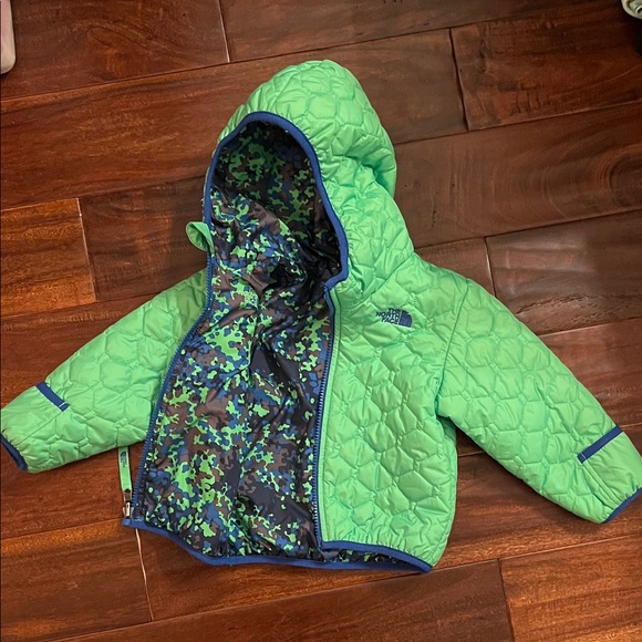 The North Face Boys infant winter jacket 12-18mo